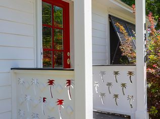 1320 Erckmann Dr, Mount Pleasant, SC 29464