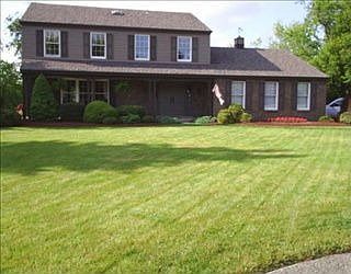 3rd image of 3913 Princess Ct
