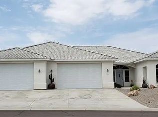 311 Park Lake Dr, Bullhead City, AZ 86429