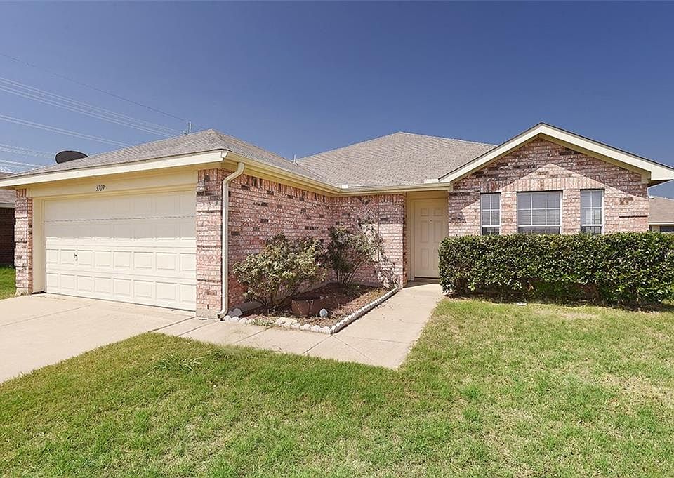 1st image of 3709 Allison Dr