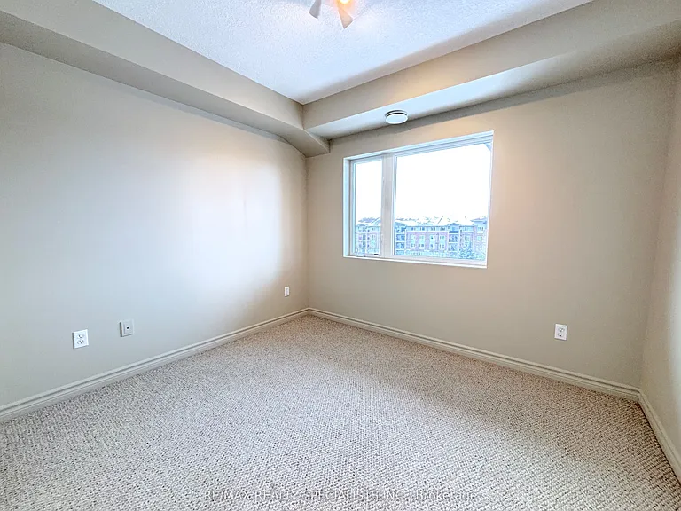 43 Goodwin Dr #404 — Photo 10