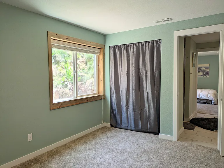306 Linden St — Photo 18