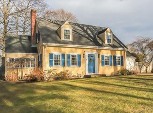 5 Rainbow Rd, Marblehead, MA 01945
