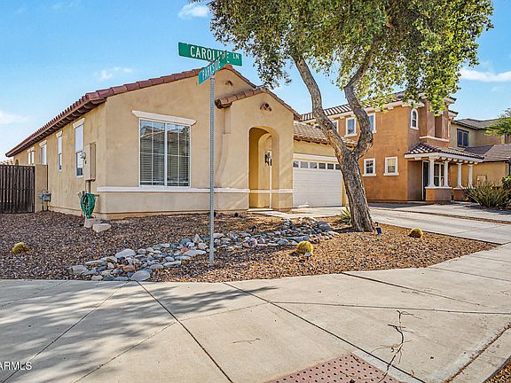 3rd image of 1047 W CAROLINE Lane