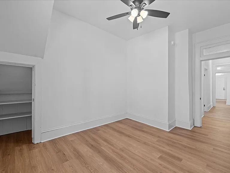 258 Maryland Ave — Photo 7