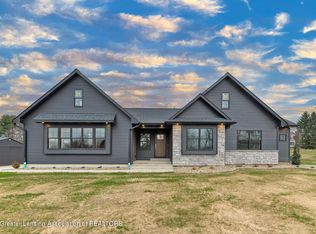 2910 Harper Rd, Mason, MI 48854