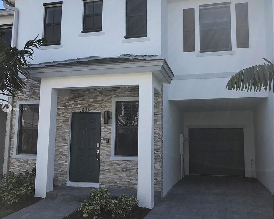 1st image of 1636 SW 29th St #1636