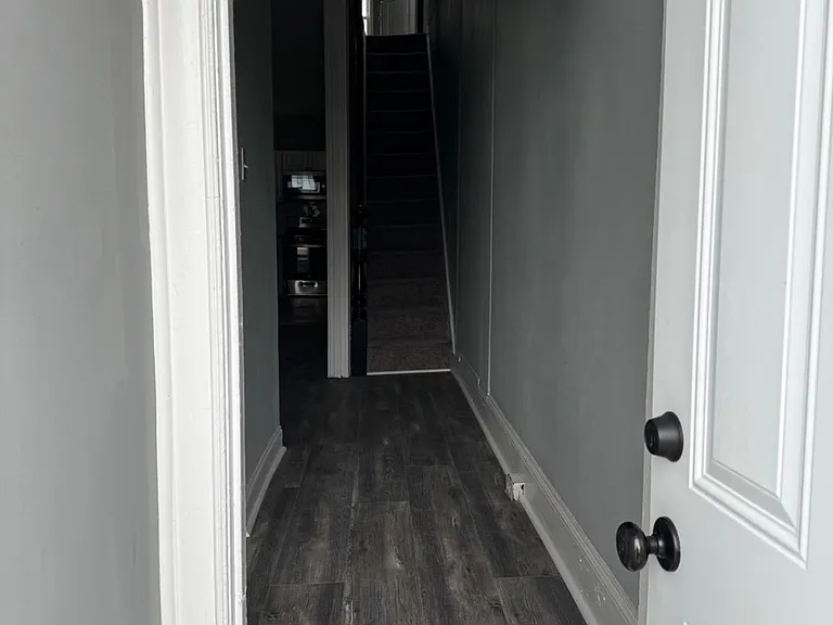 2619 E Fayette St — Photo 3