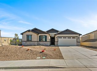 4021 Hudson Ln, Lake Elsinore, CA 92530