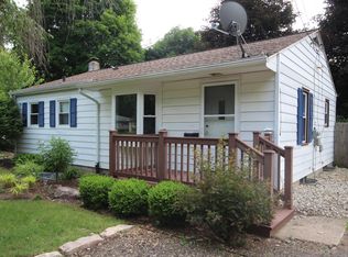 2723 Slater Dr, Kalamazoo, MI 49004