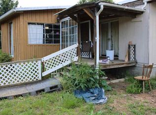 1762 Brooks Rd, Mammoth Cave, KY 42259