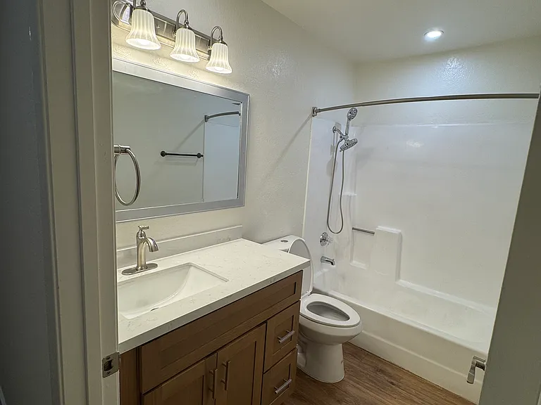 22741 Lakeway Dr #367 — Photo 5