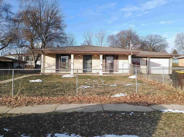 3321 W Riverside Blvd, Rockford, IL 61101