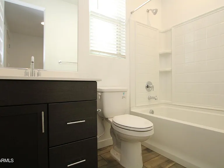 23059 E Pegasus Pkwy — Photo 10