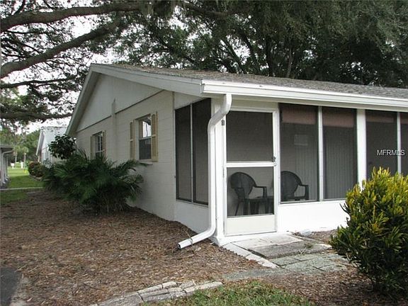 2nd image of 2202 Clubhouse Dr Unit 186