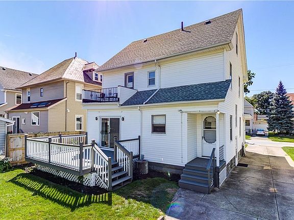 5th image of 1531 Wyandotte Ave