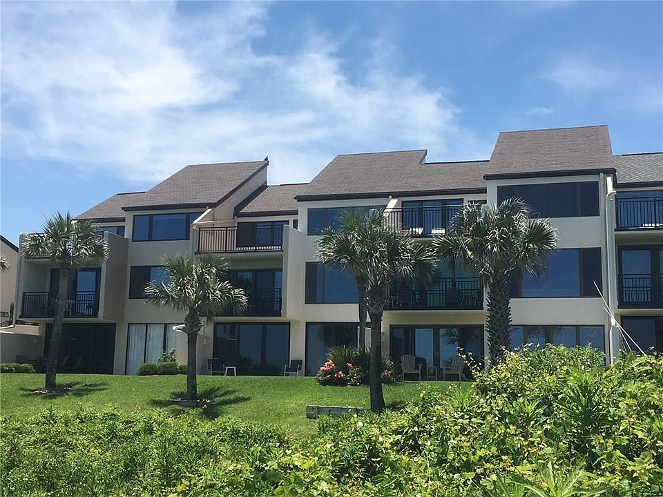 1st image of 1022 Captains Court Dr
