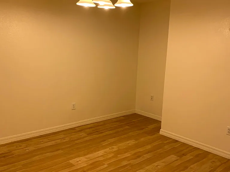 10819 Brickside Ct — Photo 3