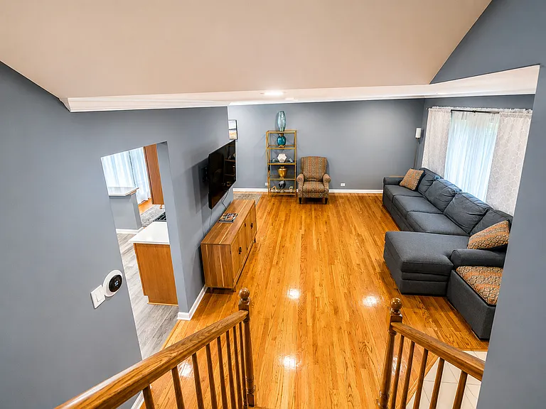 476 Raupp Blvd — Photo 7
