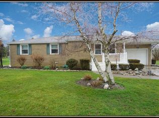 17 Organ Cres, Buffalo, NY 14224