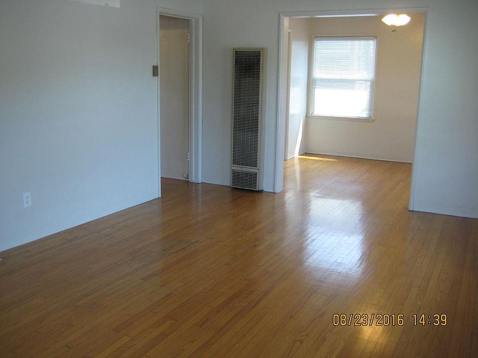 Living Room/Entry to Dining Area