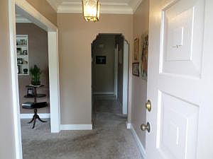 1st image of 1006 Oakmont Cir
