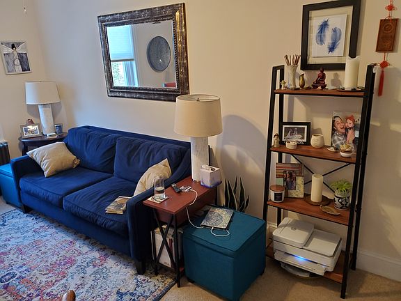 5th image of 315 N Monroe St #2B