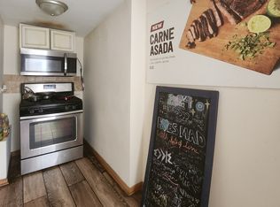 1316 W 18th St #4, Chicago, IL 60608