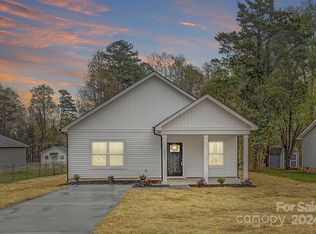 324 Houston St, Charlotte, NC 28214