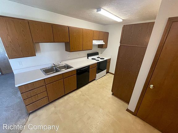 5th image of 264 Church Street Ct NE
