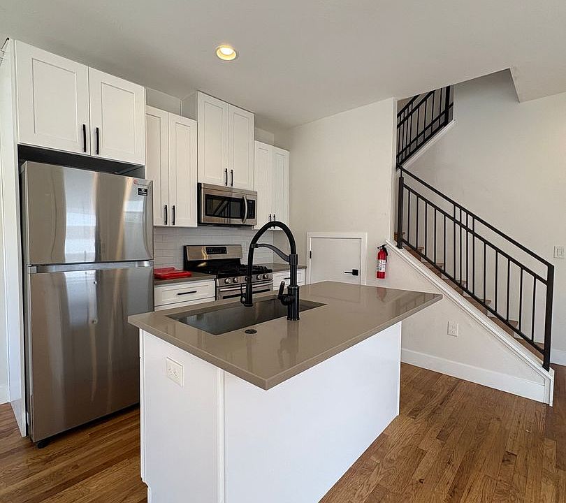 1st image of 3309 Navajo St #4