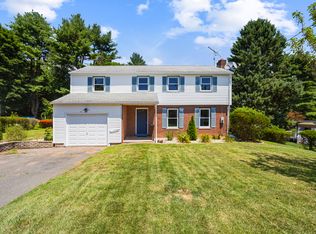 328 Curtiss St, Southington, CT 06489