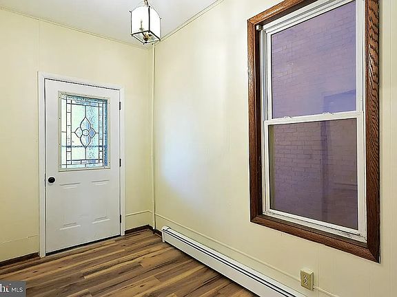 3rd image of 410 Fayette St