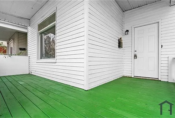 4 bed, 141 sqft, $1,600 — Photo 2