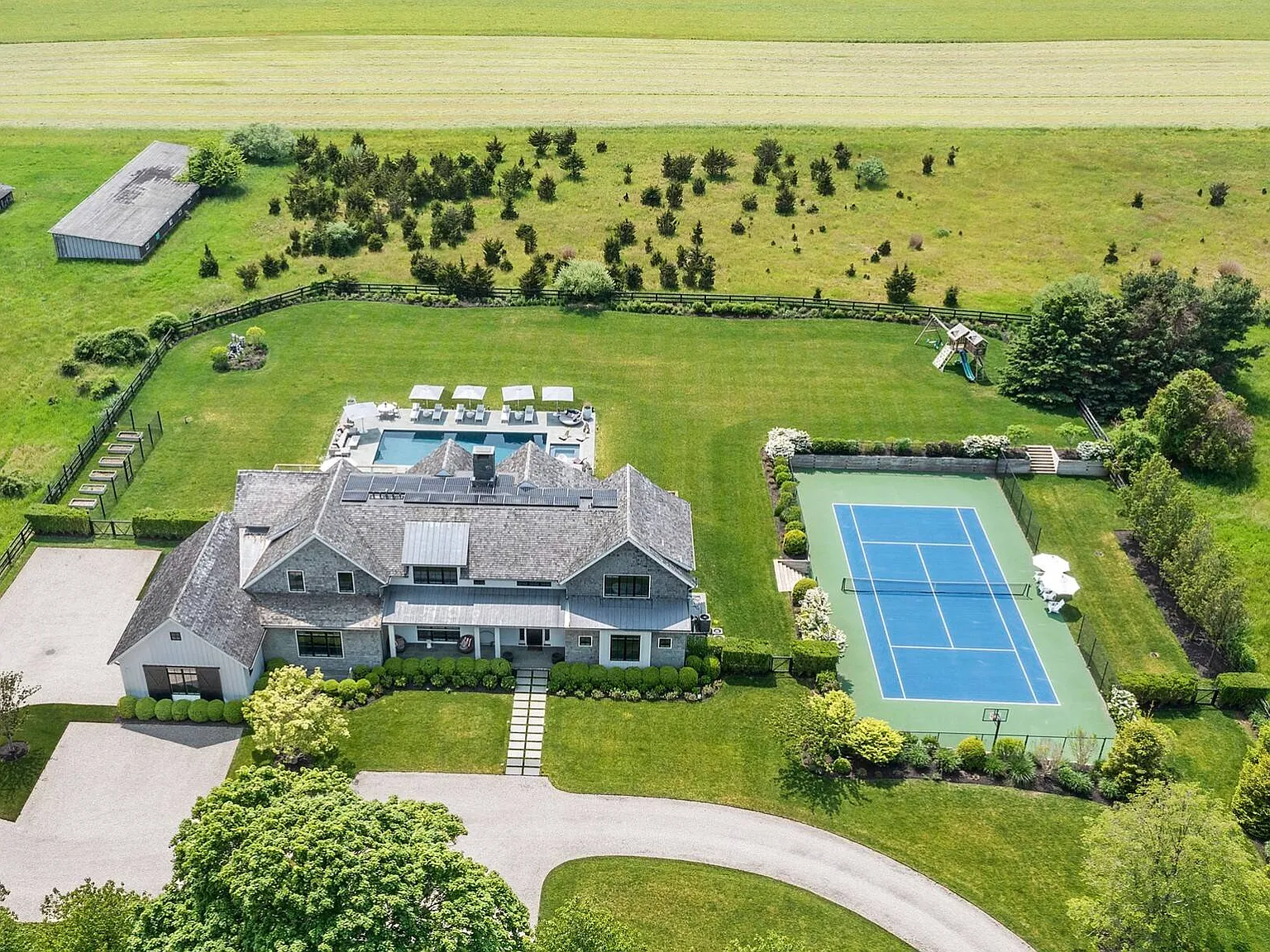 Luxury Modern Farmhouse with Tennis and Forever Fields — Photo 1