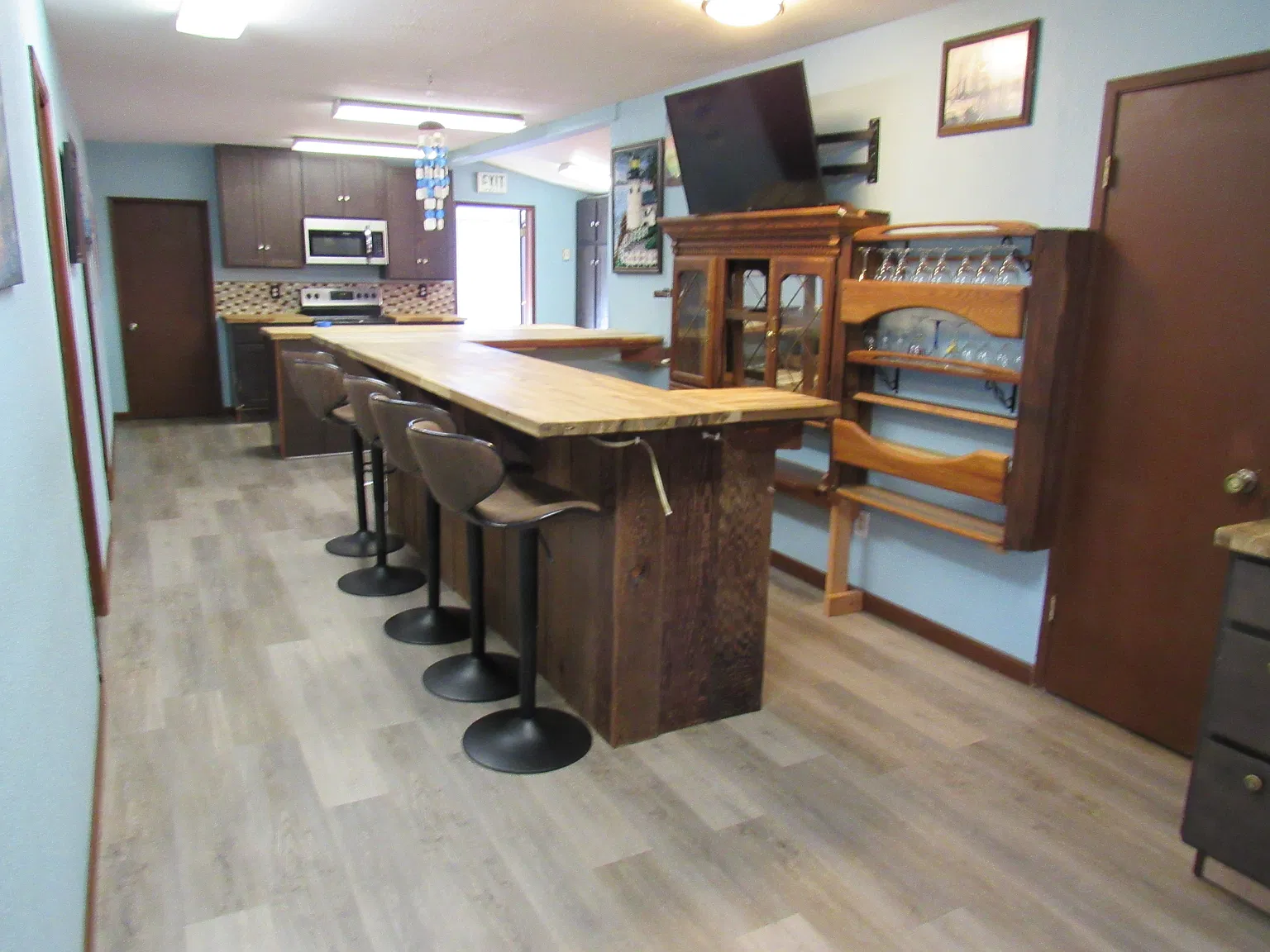 4 bed, 2000 sqft, $2,000 — Photo 3