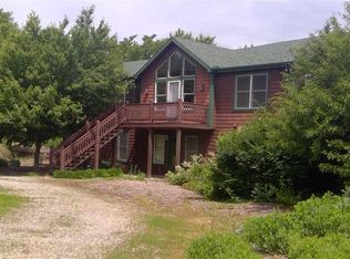 540 N 1700th Rd, Lawrence, KS 66049