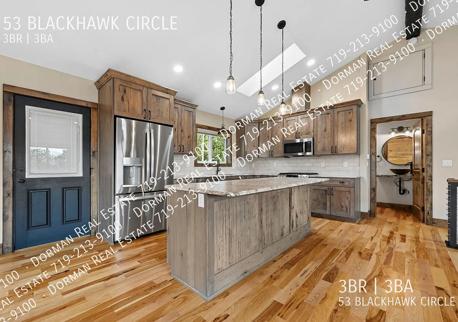 Stunning Remodeled Home + Office, Garage & Fenced Yard! — Photo 3