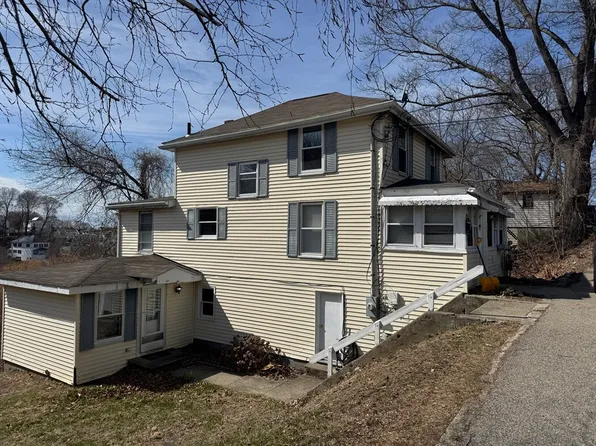 57 Pecksuot Rd, Weymouth, MA 02191