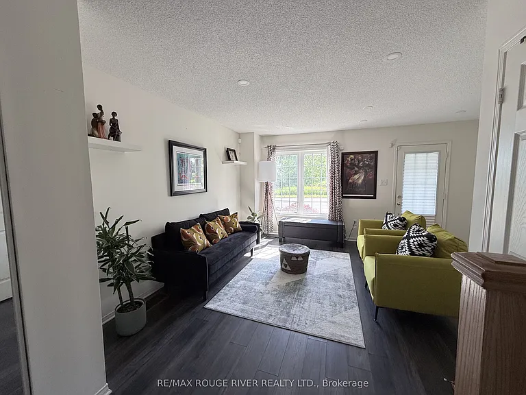 906 Audley Rd N — Photo 6