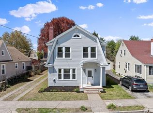 357 Grotto Ave, Pawtucket, RI 02860