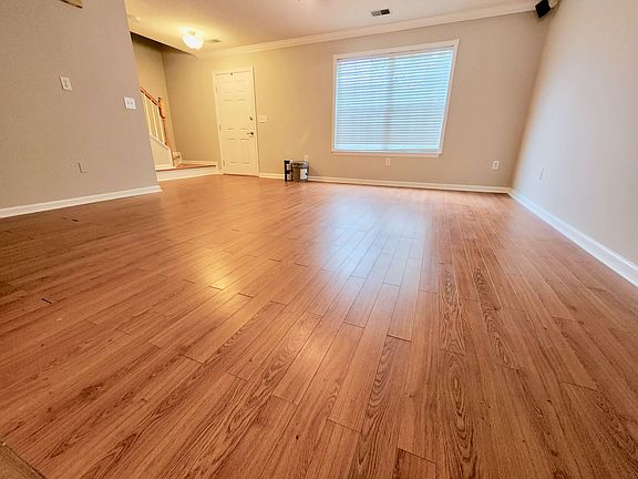 4th image of 3146 Morningdale Dr