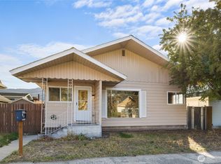 107 W 2nd St, Cle Elum, WA 98922