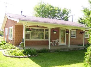 941 E Glass Rd, Ortonville, MI 48462