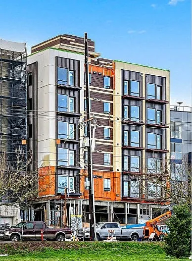 Cubix at Othello Apartments — Photo 26