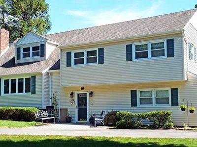 2 Erold Ct, Allendale, NJ, 07401