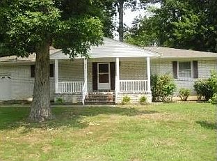 1st image of 878 Lacon Dr