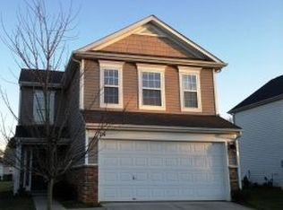 714 Almora Dr, Charlotte, NC 28216