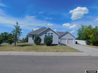 416 Goodstein Dr, Casper, WY 82601