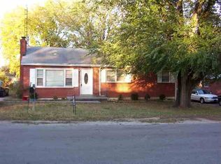 1452 Longview Dr, Bowling Green, KY